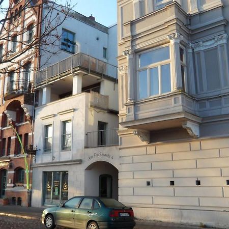 Ferienwohnung Am Ozeaneum 施特拉尔松德 外观 照片